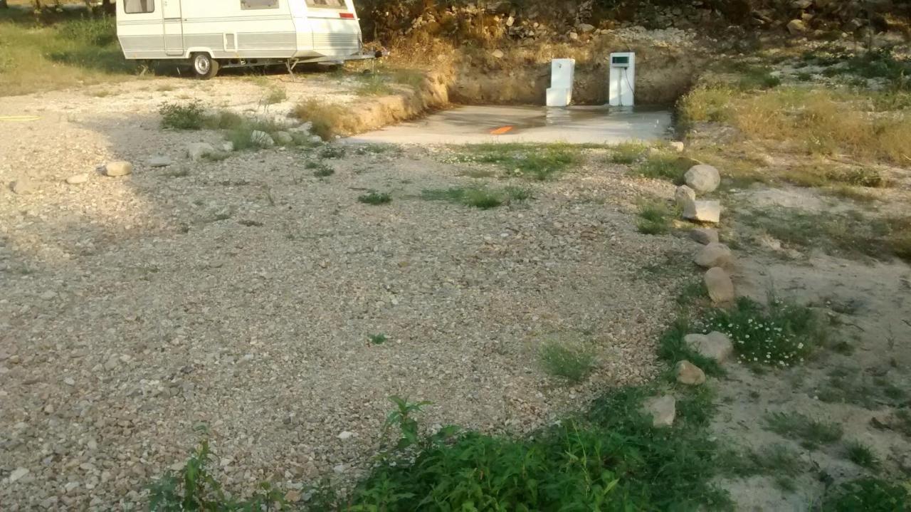 ホテル Las Casitas De Las Arribes Aldeadávila de la Ribera エクステリア 写真